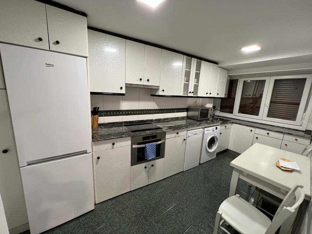 Itsasoko Izarra, Apartamento Con Encanto En El Casco Viejo. Apartment Bermeo Exterior foto